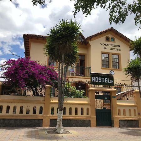 Volunteer House Hotel Quito Bagian luar foto
