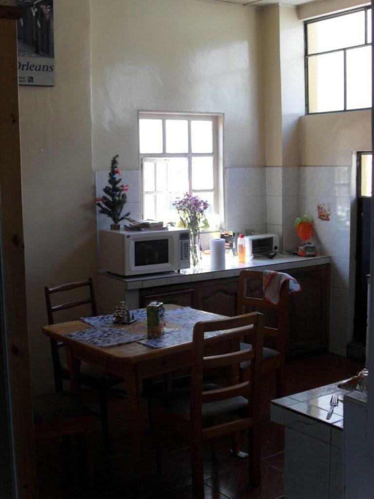 Volunteer House Hotel Quito Bagian luar foto